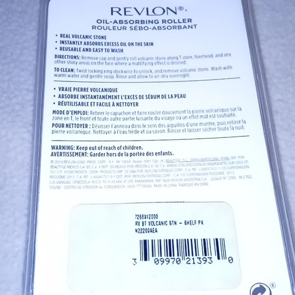 Revlon Oil Control Volcanic Roller - Picture 2 of 2